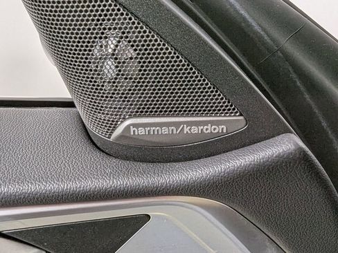 Used 2025 BMW 430i xDrive Coupe w/ Convenience Package image 15