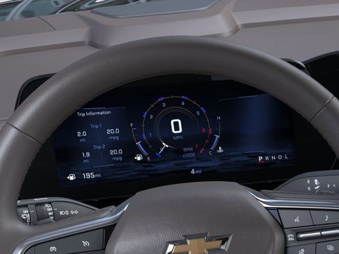 New 2026 Chevrolet Suburban LT image 18