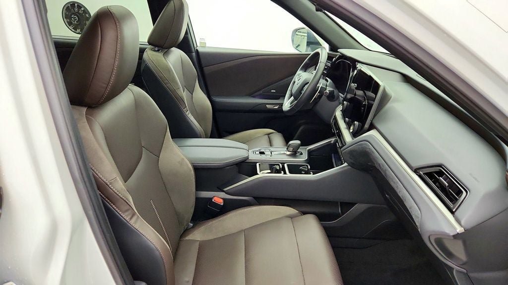 Used 2025 Lexus TX 350 AWD w/ Technology Package image 25