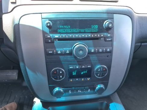 Used 2012 Chevrolet Tahoe LT w/ Suspension Package, Off-Road AWD/4WD image 10