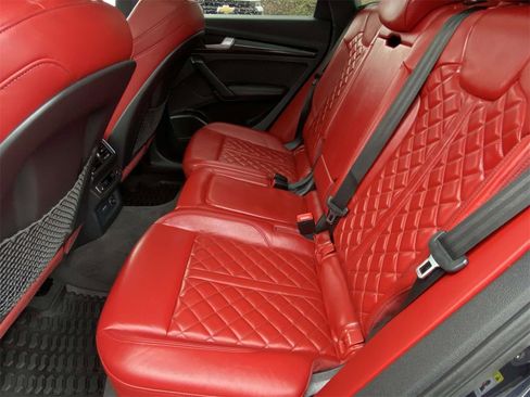 Used 2019 Audi SQ5 Premium Plus w/ Premium Plus Package image 10