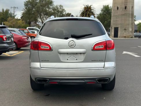 Used 2017 Buick Enclave Leather image 5