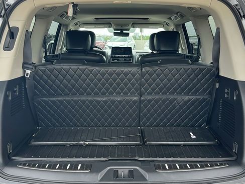 Used 2024 Nissan Armada Platinum w/ Captain's Chairs Package image 37