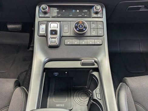 Used 2025 Hyundai Palisade Calligraphy AWD/4WD image 19