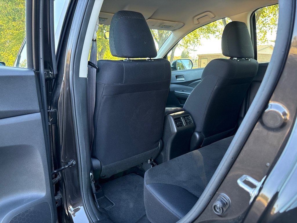 Used 2015 Honda CR-V LX image 13