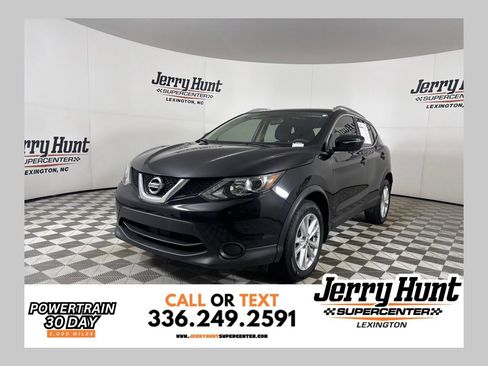 Used 2017 Nissan Rogue Sport SV AWD/4WD image 1