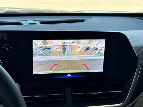 New 2026 Chevrolet Trax ACTIV w/ Driver Confidence Package FWD image 18