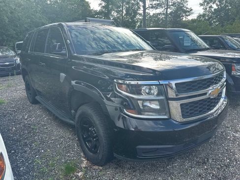 Used 2019 Chevrolet Tahoe 2WD w/ Remote Keyless Entry Package image 3