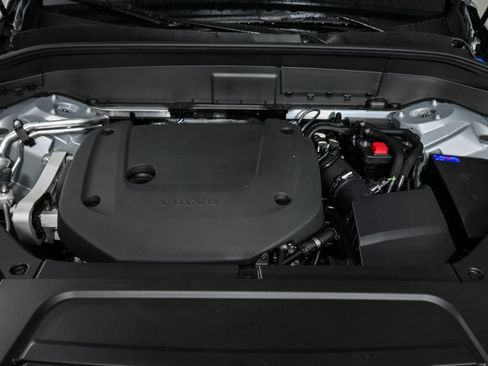 New 2026 Volvo XC90 B6 Plus w/ Protection Package Premier image 38