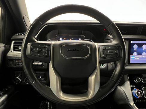 Used 2021 GMC Yukon Denali w/ Denali Premium Package AWD/4WD image 24