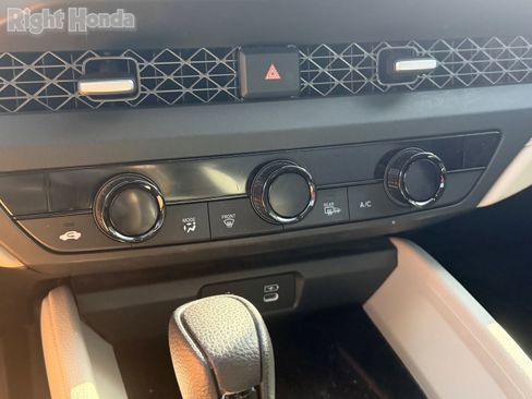 Used 2023 Honda Accord EX image 12