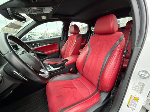 Certified 2023 Acura Integra A-Spec FWD image 9