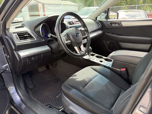 Used 2015 Subaru Outback 2.5i Premium AWD/4WD image 7