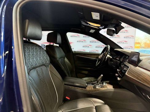Used 2019 BMW M550i xDrive w/ Premium Package 2 image 64