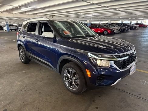 Used 2024 Kia Seltos S image 2