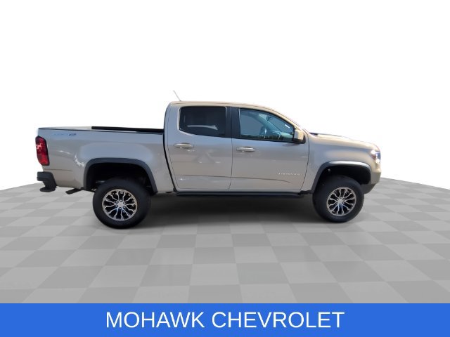 Used 2022 Chevrolet Colorado ZR2 AWD/4WD image 9