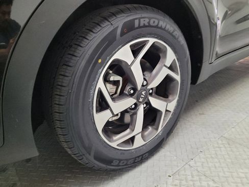 Used 2020 Kia Sportage LX FWD image 31