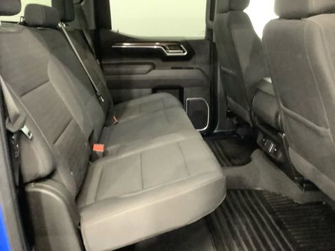 Used 2025 Chevrolet Silverado 1500 LT AWD/4WD image 28