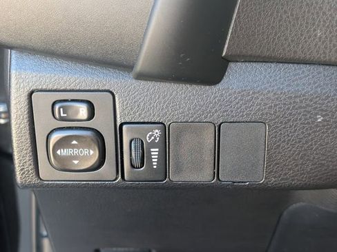 Used 2018 Toyota Corolla SE image 24