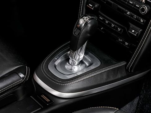 Used 2011 Porsche 911 Turbo S AWD/4WD image 32