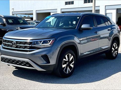 Certified 2023 Volkswagen Atlas Cross Sport SE image 9
