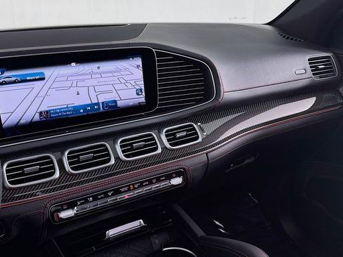 New 2026 Mercedes-Benz GLE 53 AMG 4MATIC Coupe image 19