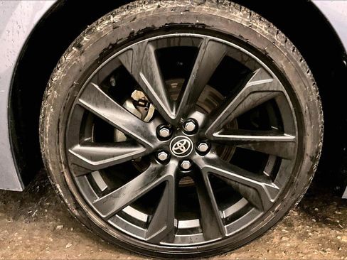 Used 2024 Toyota Corolla SE image 8