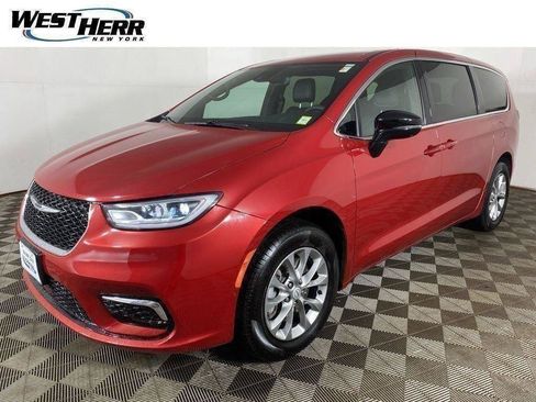 Used 2026 Chrysler Pacifica Select AWD/4WD image 54