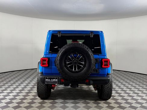 Certified 2024 Jeep Wrangler Unlimited Rubicon AWD/4WD image 6