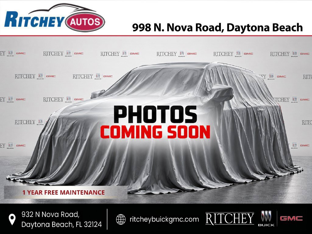 Used 2024 Buick Enclave Premium FWD image 1