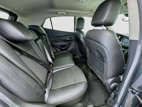 Used 2018 Buick Encore Preferred FWD image 17