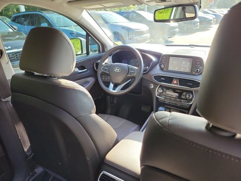 Used 2020 Hyundai Santa Fe SEL w/ Convenience + Premium Package FWD image 13