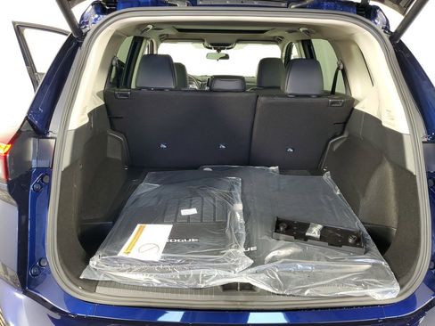 New 2026 Nissan Rogue SV image 33