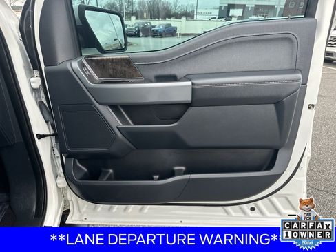 Used 2022 Ford F150 Lariat image 14