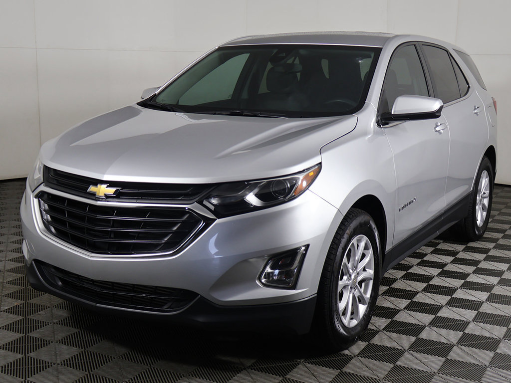 Used 2020 Chevrolet Equinox LT w/ LPO, Cargo Package FWD image 5