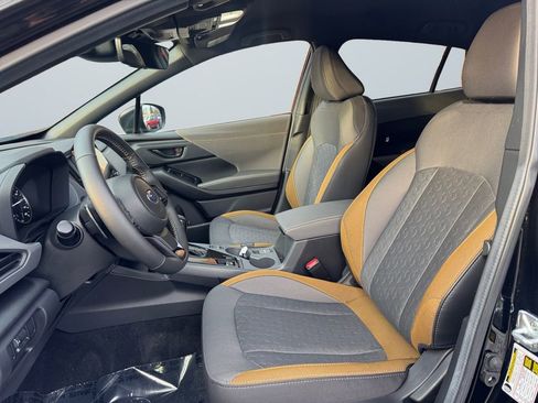 Certified 2025 Subaru Crosstrek 2.5i Sport w/ Crosstrek Mirror Package image 9