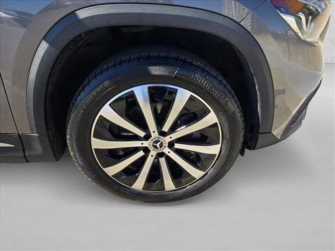 Certified 2022 Mercedes-Benz GLA 250 image 22