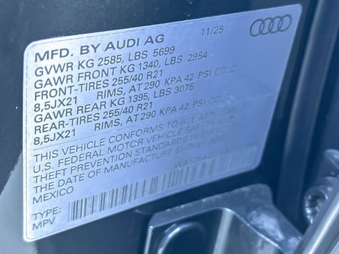 New 2025 Audi SQ5 Premium Plus image 27