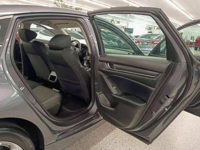 Used 2018 Honda Accord LX image 24