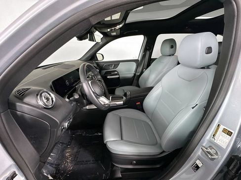 Used 2026 Mercedes-Benz GLB 250 image 19