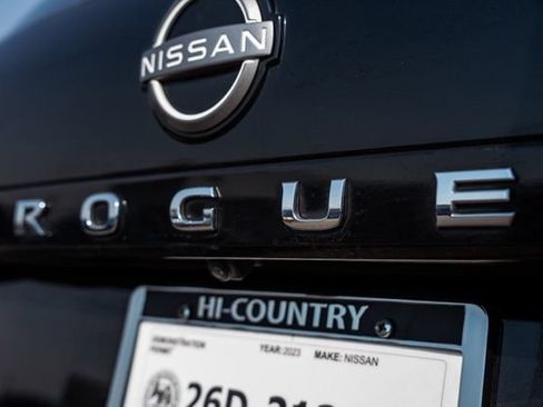 Used 2023 Nissan Rogue S FWD image 10
