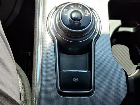 Used 2024 Ford Edge Titanium AWD/4WD image 24