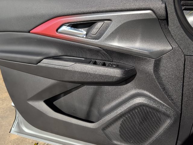 New 2026 Chevrolet Equinox EV RS FWD image 15