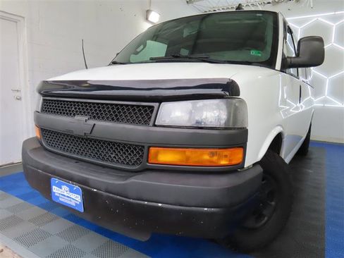 Used 2016 Chevrolet Express 3500 LT w/ LT Preferred Equipment Group image 1