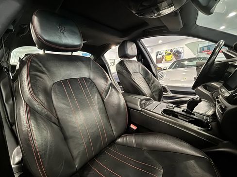 Used 2017 Maserati Ghibli RWD image 19