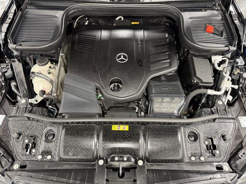 Used 2024 Mercedes-Benz GLE 450 4MATIC image 40