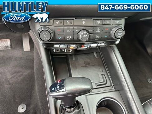 Used 2021 Dodge Durango R/T w/ Blacktop Package AWD/4WD image 21