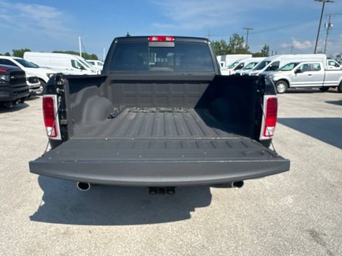 Used 2018 RAM 1500 Laramie AWD/4WD image 48