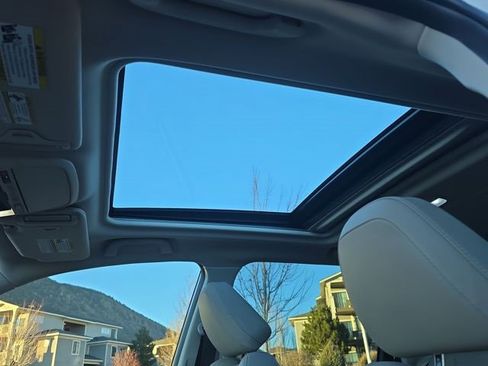 Certified 2023 Subaru Forester Limited image 21