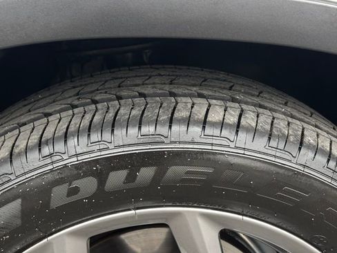 Used 2024 BMW X3 xDrive30i w/ Convenience Package image 11